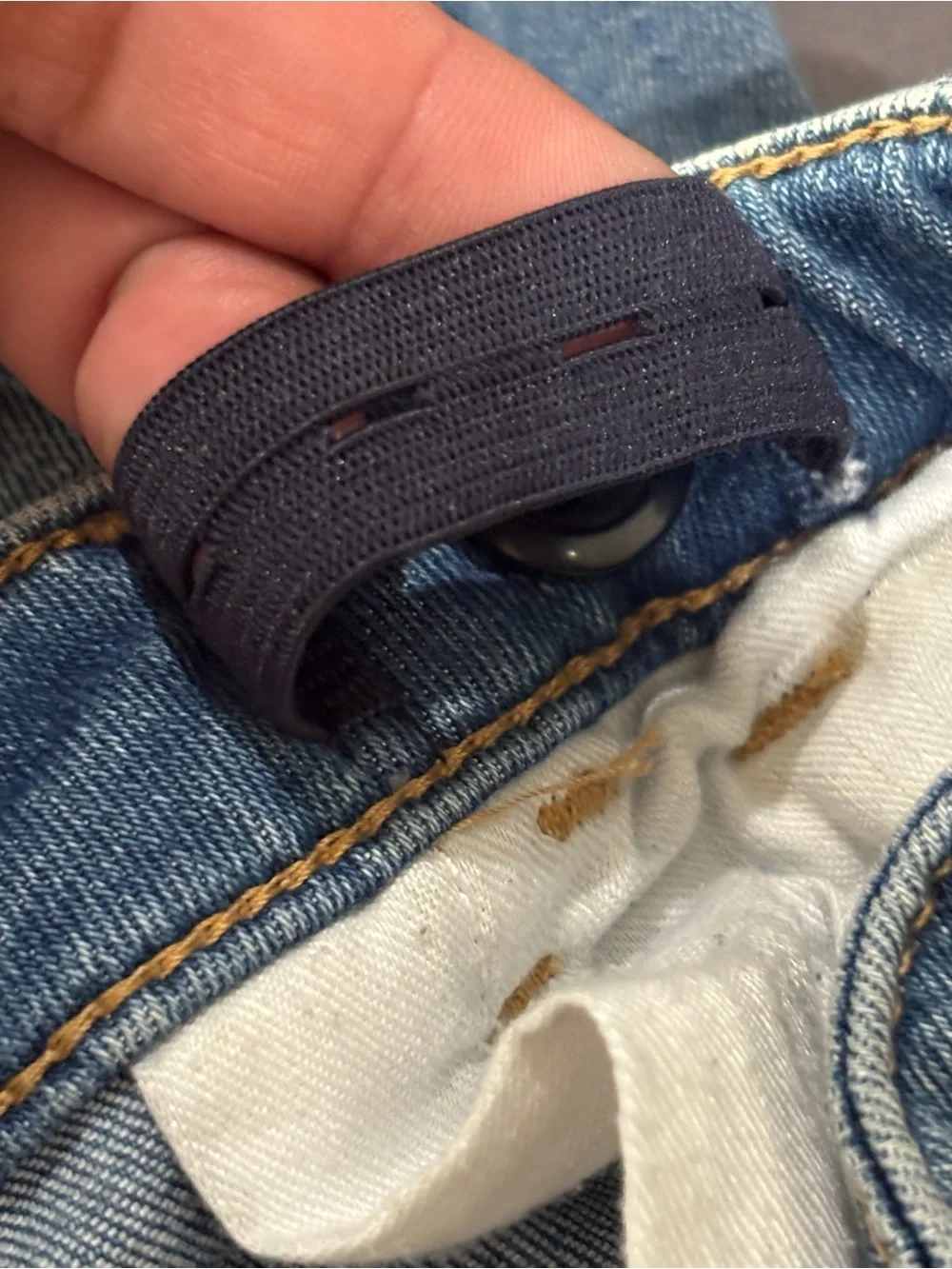 Gap Kids •  Girls Patch Denim Shorts Size 5